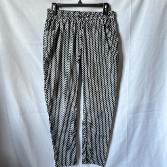 W118 by Walter Baker - Picture 1 of 10